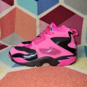 Nike Air Diamond Turf Hyper Pink Black GS Sneakers Size 7y